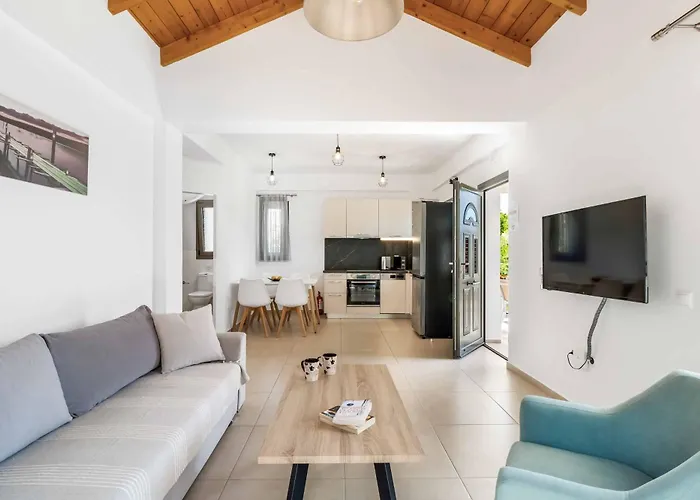 Ira Lefkas Villa