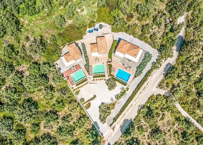 Ira Lefkas Póndi