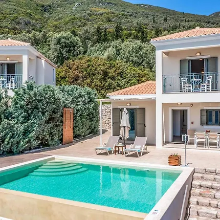 Ira Lefkas Villa Póndi