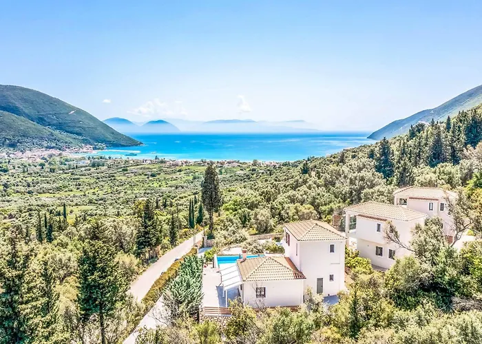 Ira Lefkas Villa *